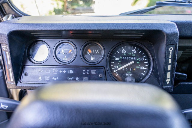 Used 1995 Land Rover Defender 90 AWD/4WD image 25