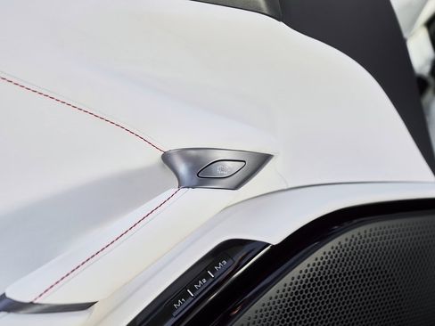 Used 2022 Ferrari Roma Base image 33