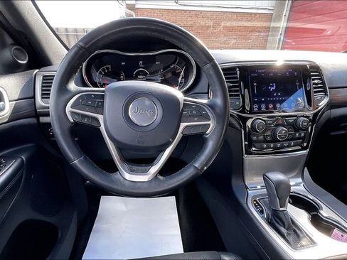 Used 2019 Jeep Grand Cherokee Altitude image 5