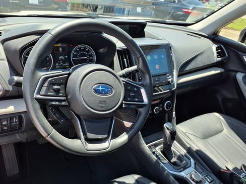 Used 2023 Subaru Forester Limited AWD/4WD image 4