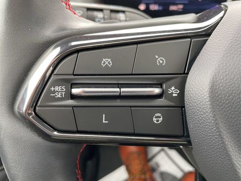 Used 2025 Chevrolet Traverse RS w/ LPO, Floor Liner Package AWD/4WD image 37
