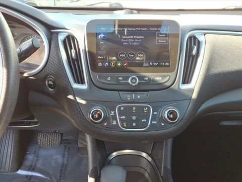 Used 2023 Chevrolet Malibu LT image 22