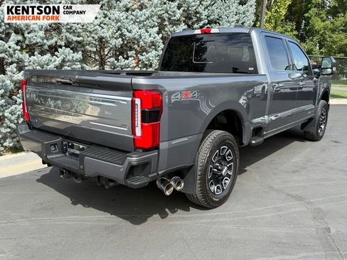 Used 2024 Ford F250 Platinum image 9