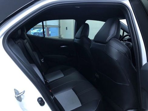 Certified 2025 Toyota Corolla XSE image 21