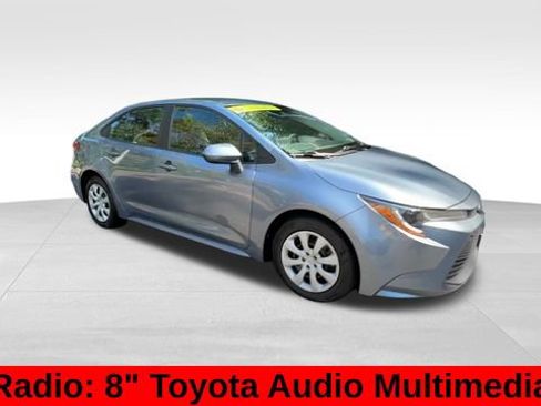 Used 2024 Toyota Corolla LE FWD image 10