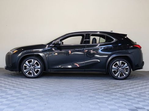 Used 2020 Lexus UX 200 w/ Premium Package FWD image 7