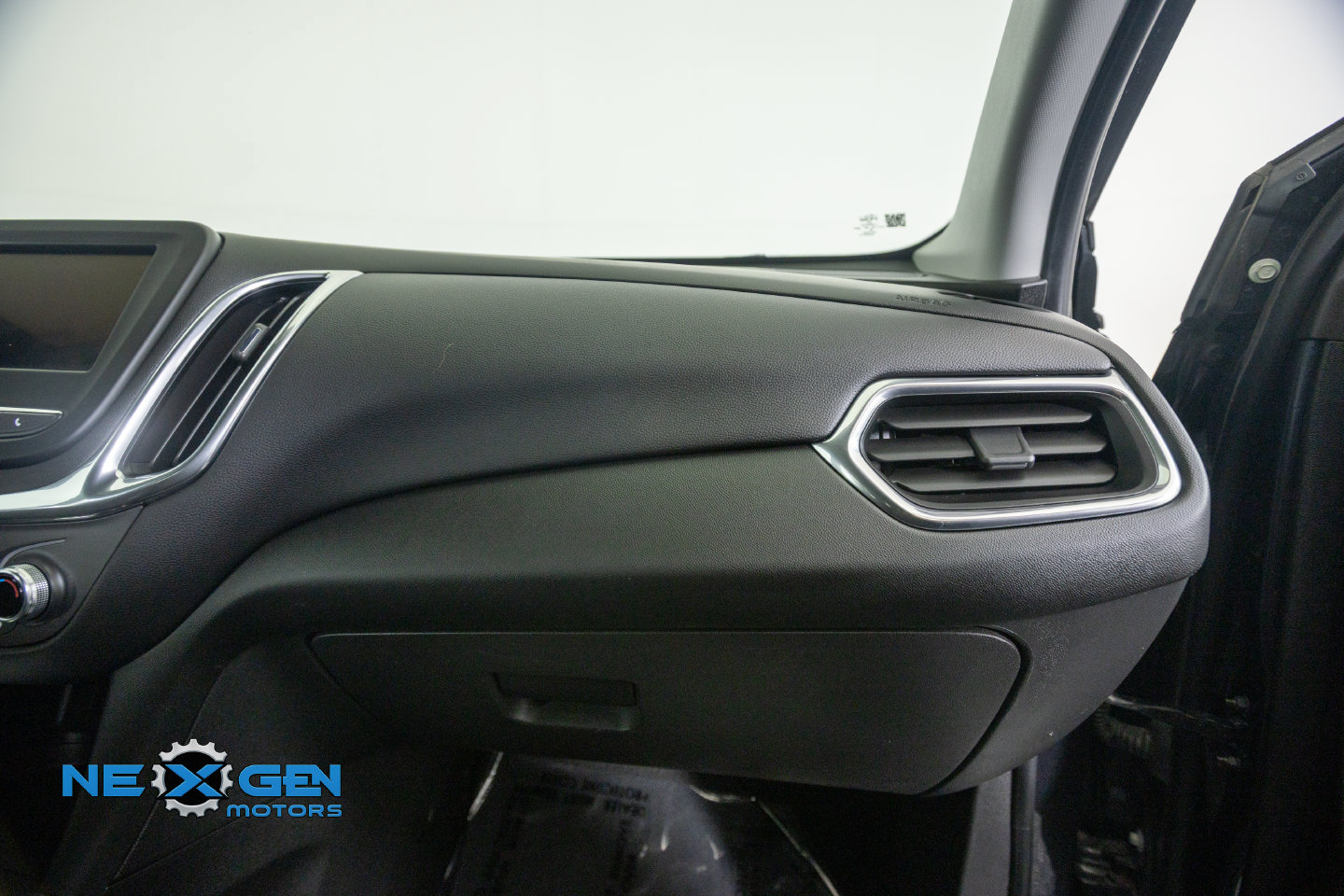 Used 2022 Chevrolet Equinox LT FWD image 41