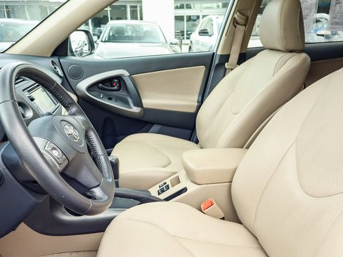 Used 2012 Toyota RAV4 Limited w/ Navigation Value Pkg image 11