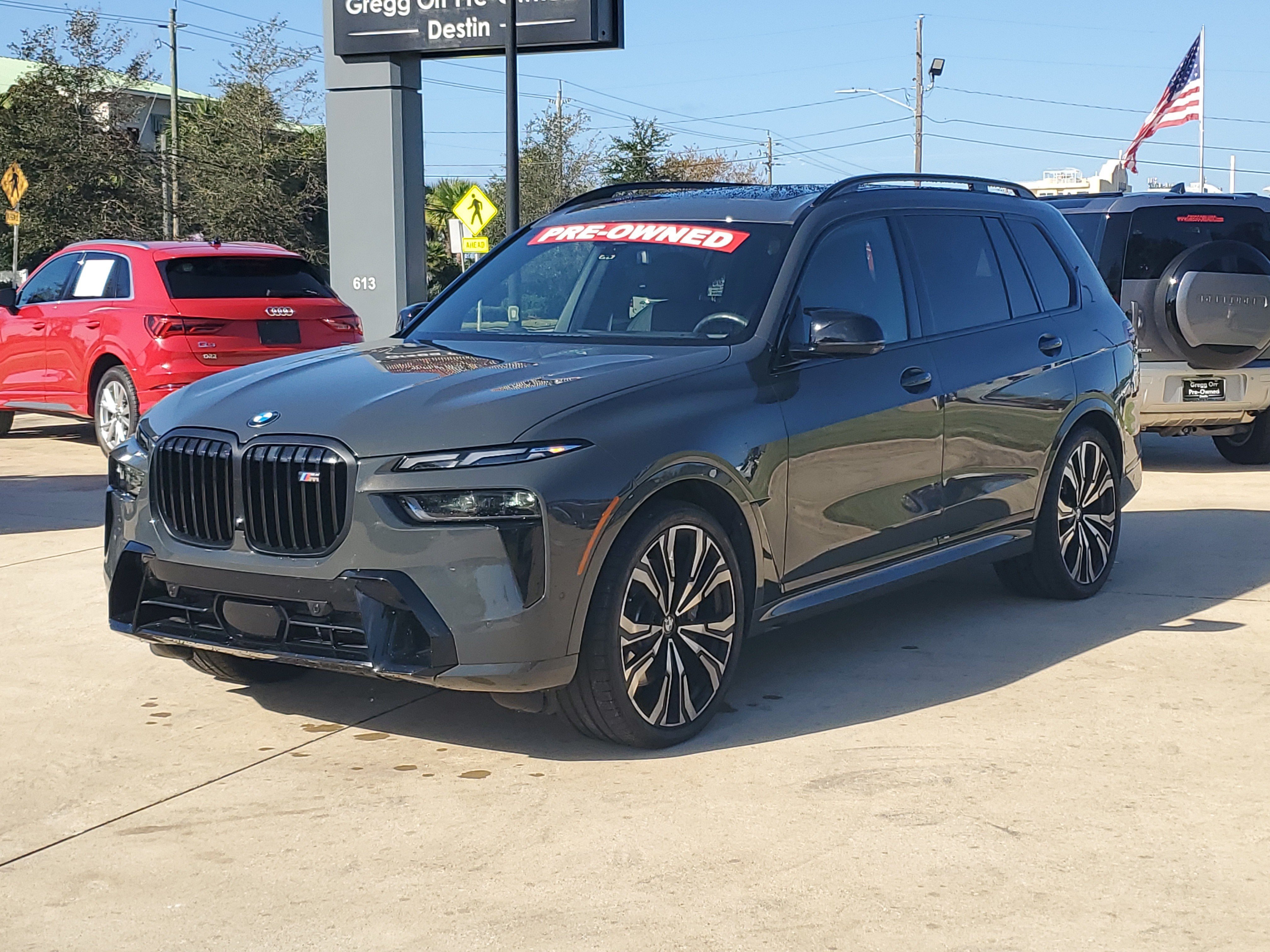 Used 2025 BMW X7 M60i AWD/4WD image 1