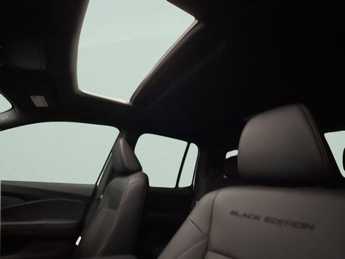 New 2026 Honda Ridgeline Black Edition image 12
