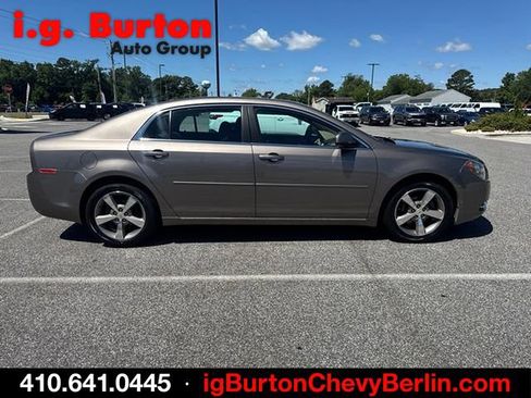 Used 2011 Chevrolet Malibu LT w/ Power Convenience Package FWD image 5