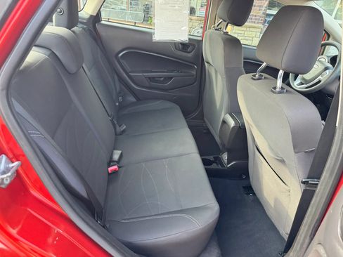 Used 2019 Ford Fiesta SE FWD image 28