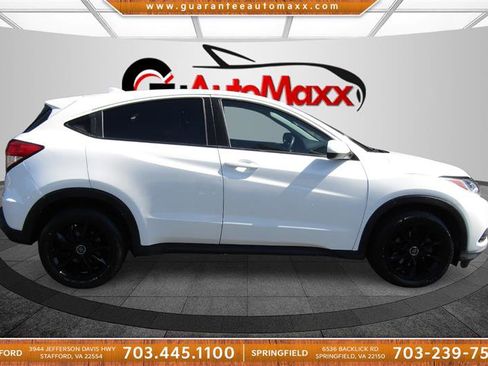 Used 2019 Honda HR-V LX image 4