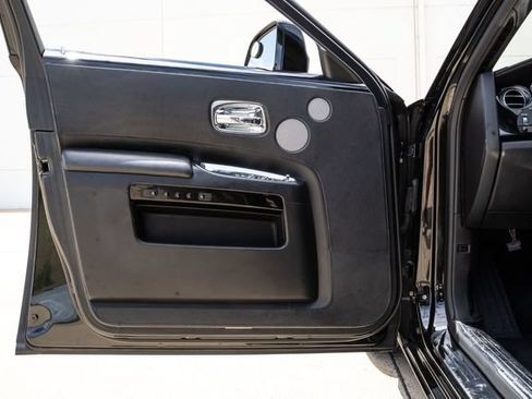 Used 2013 Rolls-Royce Ghost RWD image 20
