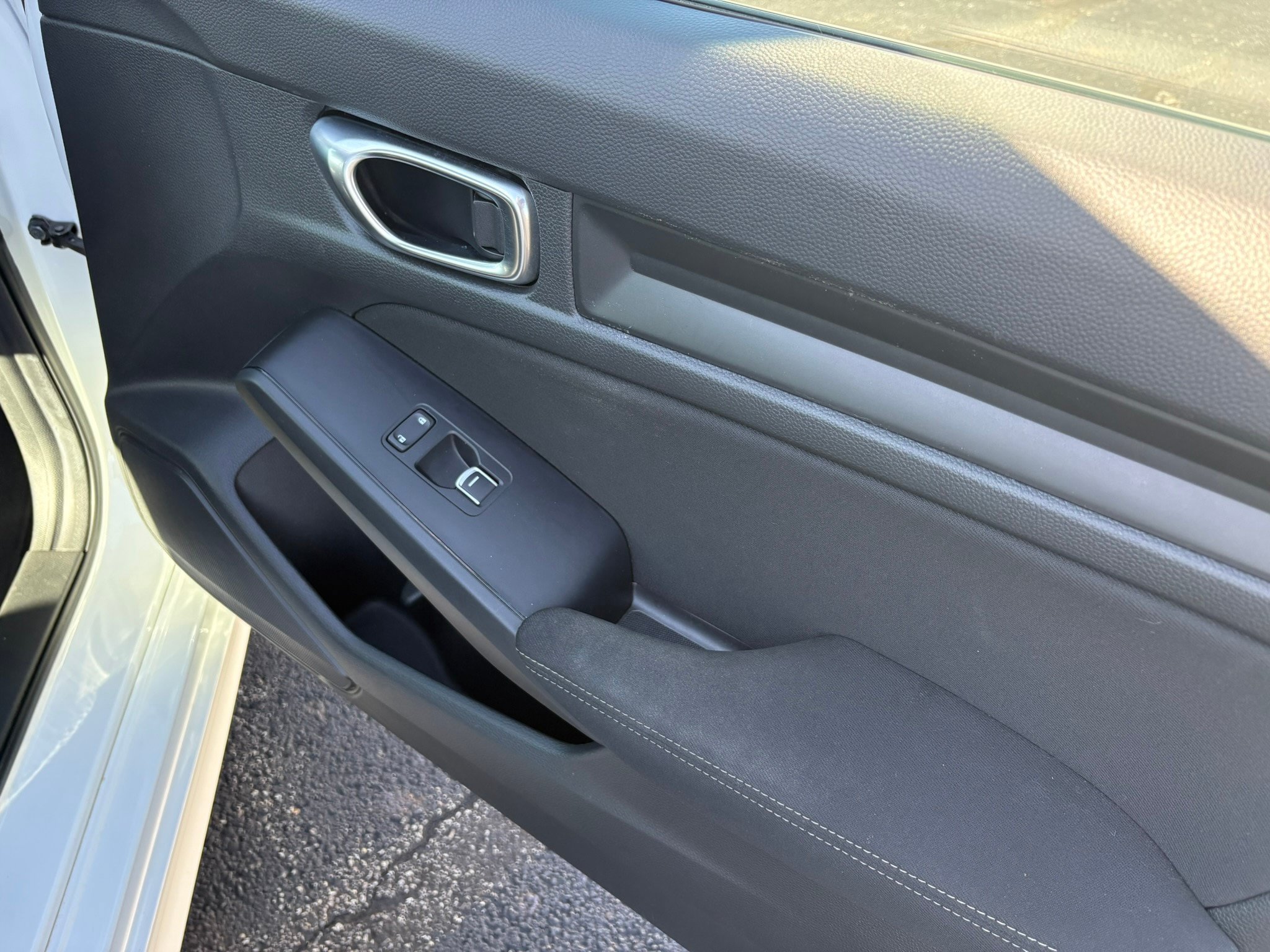 Used 2024 Honda Civic Sport image 28
