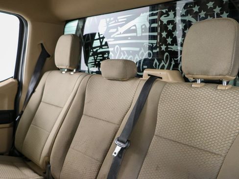 Used 2021 Ford F350 XLT w/ XLT Premium Package AWD/4WD image 25