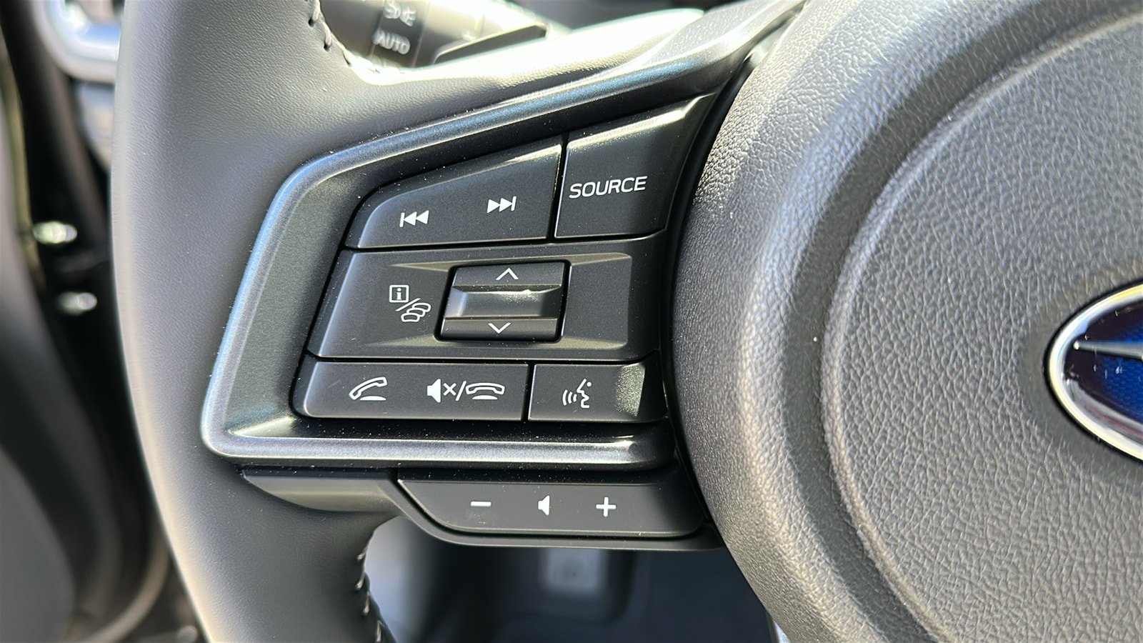 Certified 2025 Subaru Forester Limited AWD/4WD image 13