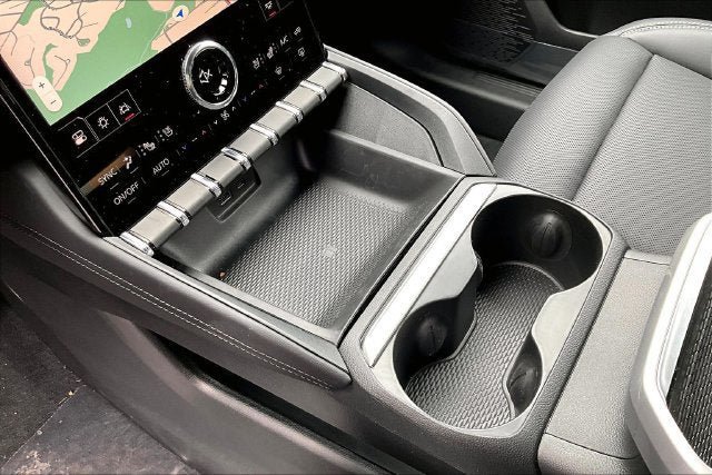 New 2027 GMC Terrain Elevation w/ Elevation Premium Package AWD/4WD image 9