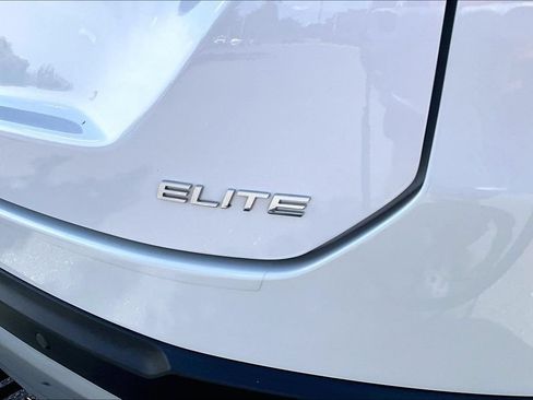 Used 2025 Honda Pilot Elite image 26