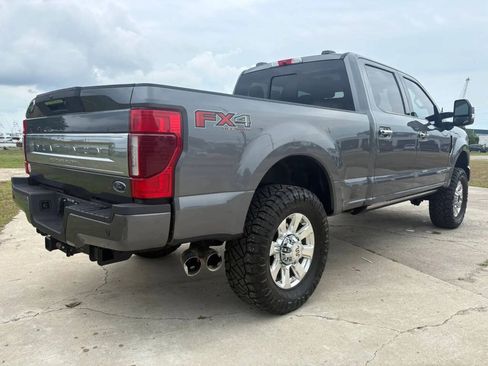 Used 2021 Ford F250 Platinum w/ FX4 Off-Road Package AWD/4WD image 3