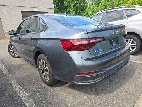 Used 2023 Volkswagen Jetta S FWD image 5