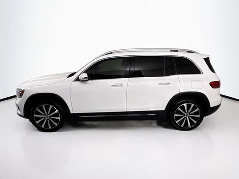 Used 2022 Mercedes-Benz GLB 250 4MATIC image 8