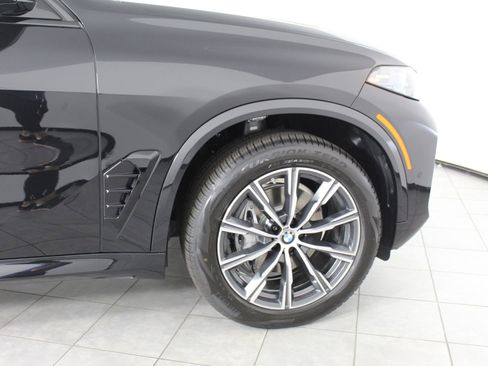New 2026 BMW X5 xDrive40i w/ M Sport Package image 21