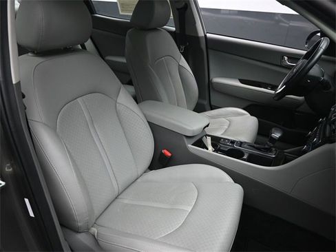 Used 2018 Kia Optima EX w/ Technology Package image 29