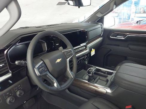 New 2026 Chevrolet Silverado 1500 LT w/ Safety Package AWD/4WD image 2
