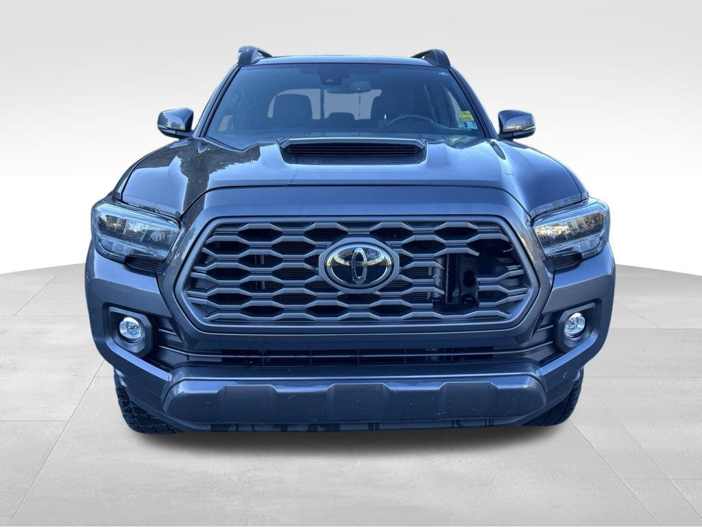 Used 2023 Toyota Tacoma TRD Sport w/ Technology Package AWD/4WD image 8