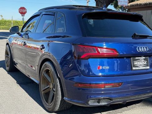 Used 2019 Audi SQ5 Premium Plus w/ Premium Plus Package image 11