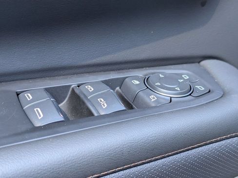 New 2026 Chevrolet Suburban High Country AWD/4WD image 9