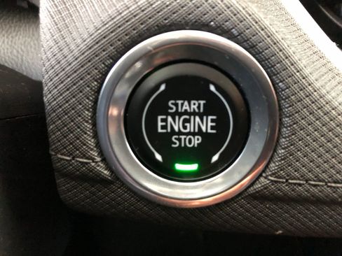 Used 2024 Chevrolet TrailBlazer LT w/ Convenience Package FWD image 31