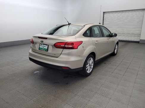 Used 2018 Ford Focus SE image 9