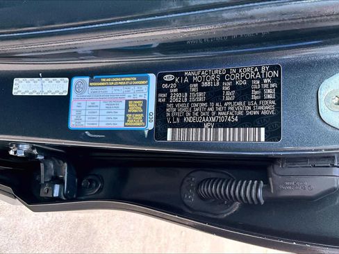 Used 2021 Kia Seltos S FWD image 34