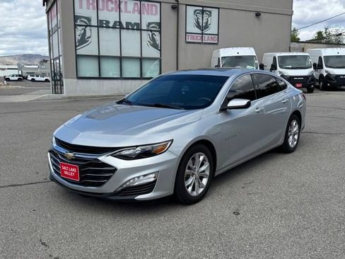 Used 2020 Chevrolet Malibu LT FWD image 3