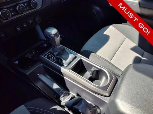 Used 2023 Toyota Tacoma TRD Off-Road AWD/4WD image 19