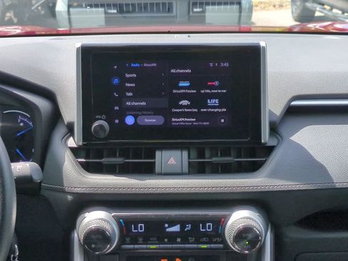 Certified 2024 Toyota RAV4 LE AWD/4WD image 17