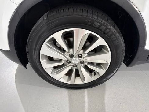 Used 2017 Buick Encore FWD image 4