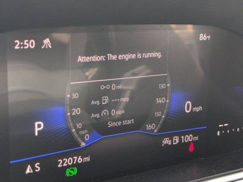Used 2025 Volkswagen Taos SE AWD/4WD image 16
