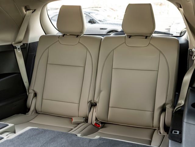 Used 2020 Acura MDX w/ Technology Package AWD/4WD image 35