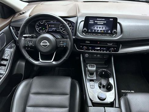Certified 2023 Nissan Rogue SV w/ SV Premium B Package AWD/4WD image 14