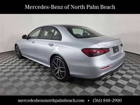 Certified 2022 Mercedes-Benz E 350 Sedan image 4