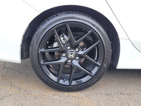 Used 2024 Honda Civic Sport image 5