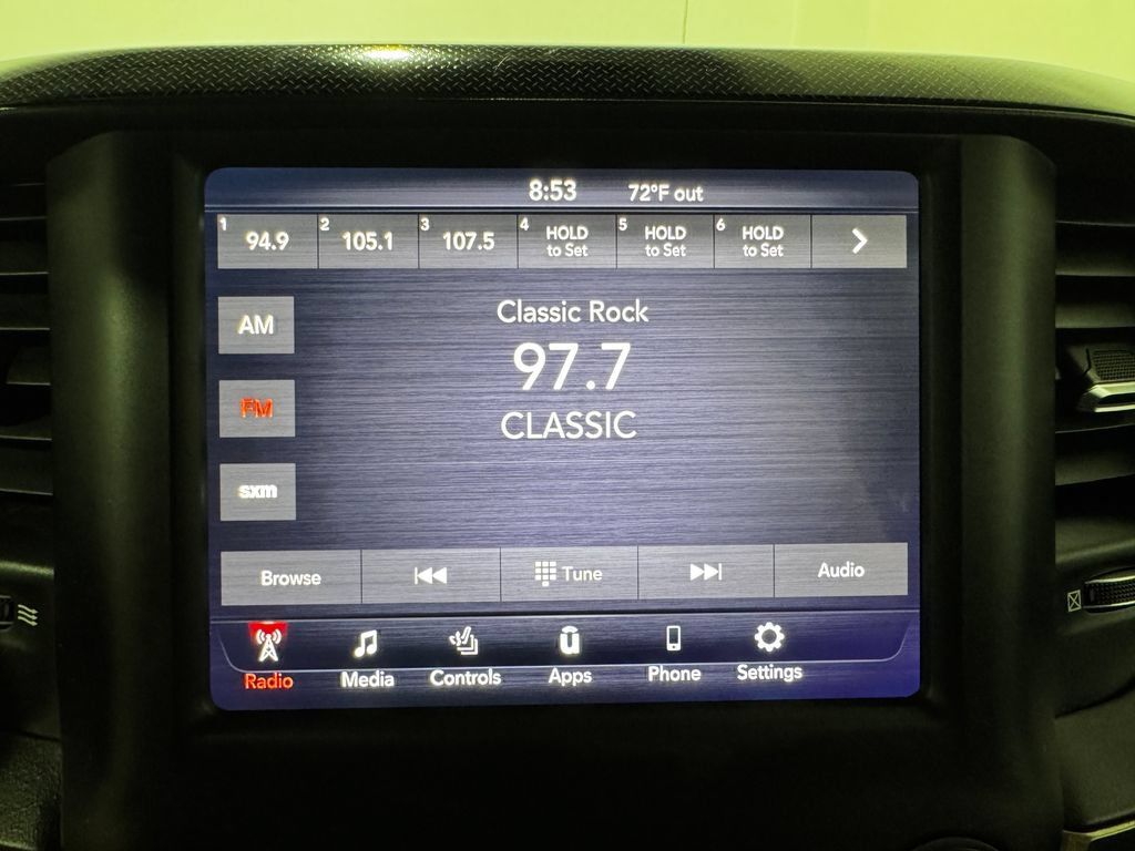 Used 2019 RAM 1500 Sport w/ Trailer Tow Group AWD/4WD image 3