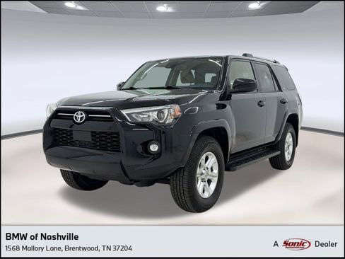 Used 2022 Toyota 4Runner SR5 image 1