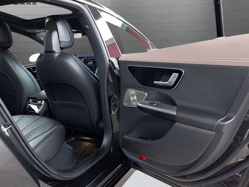 Used 2023 Mercedes-Benz EQE 350+ 4MATIC Sedan image 58