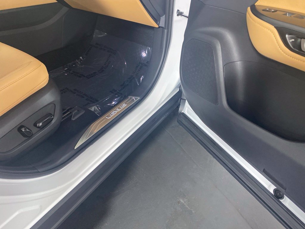 Certified 2026 Lexus NX 350 AWD w/ Accessory Package (Z2) image 33