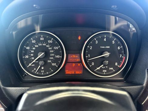 Used 2012 BMW 335i Convertible RWD image 37