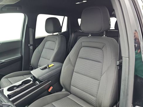 Used 2025 Chevrolet Equinox LT FWD image 15